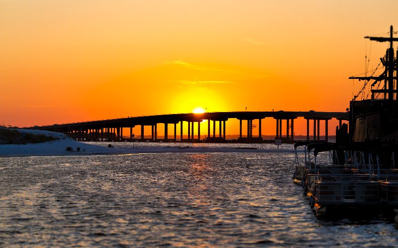 watching sunset in destin harbor